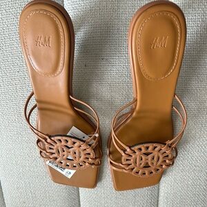 H&M Women's Monogramed faux leather Tan Kitten Heel Sandals size 10
